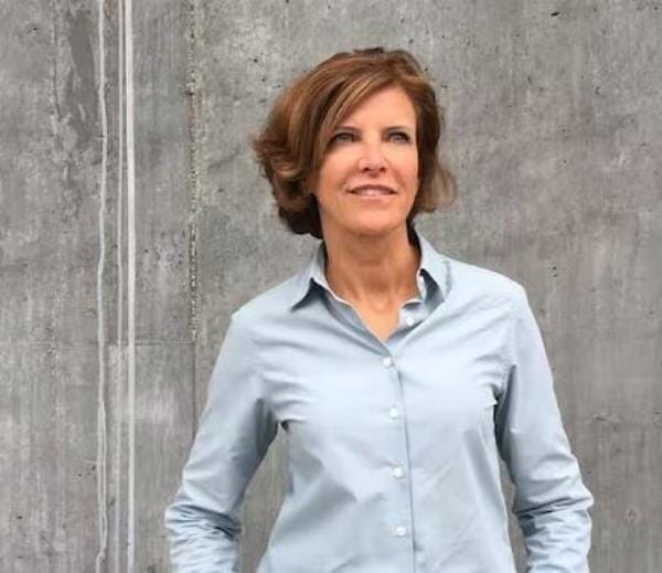 JEANNE GANG’A  ÖDÜL…