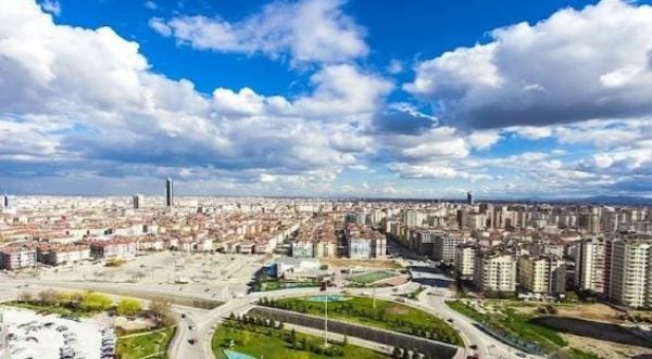 En borçlu belediye bir kamu arazisini daha satıyor