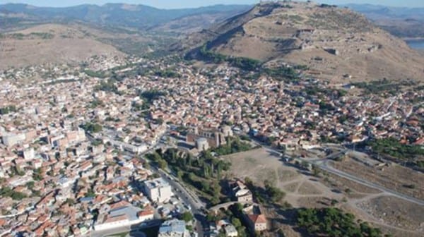 Bergama Belediyesi satmaya doyamadı!