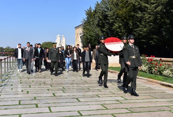 Mimarlar, Ankara’nın Başkent oluşunun 99.yılında da Ata’nın huzurunda