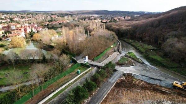 Kemerköy’deki talanda bir hukuk skandalı daha: Cevahir kaçak köprü yaptı İSKİ “15 gün içinde yık” dedi
