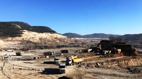 Kömür için arkeolojik alanı talan ediyorlar