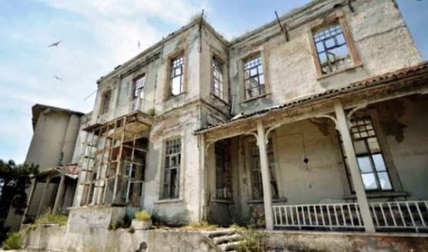 Heybeliada Sanatoryumu’nun Diyanet’e tahsisi iptal edildi