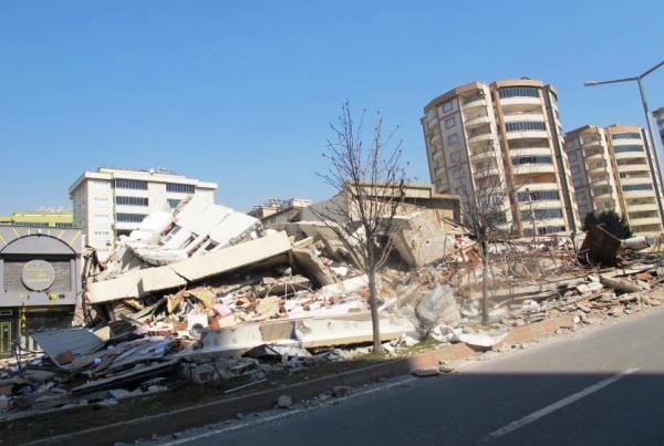 İnşaat Mühendisi Akar: Yeni yapılacak binalar için de risk var