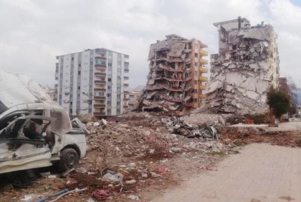 Osmaniye Eski Belediye Meclis Üyesi Doğan: Yapımına itiraz ettiğimiz bina ilk yıkılan oldu