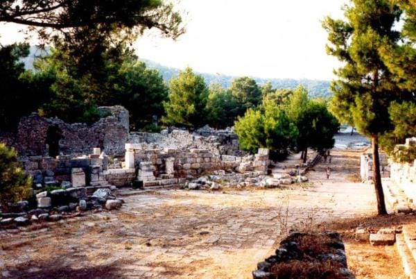 Phaselis antik kentini betona boğacak halk plajı projesi!