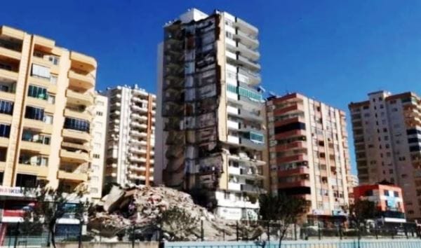 İncelemeler tamamlandı: Adana’da 3 bin 821 bina yıkılacak!