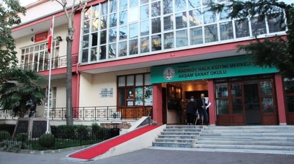 Kadıköy’ün 88 yıllık ‘kültürel miras’ı tahliye ediliyor