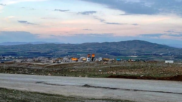 ‘Köyümüz kimsenin çöplüğü değildir’