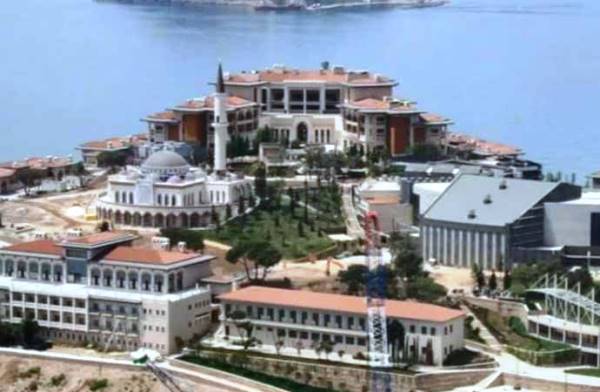 140 milyon dolara yapılan Yassıada ev fiyatına yandaşa verildi
