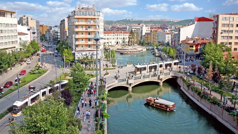 Eskişehir’e dünyanın yaşanabilir üçüncü kenti ödülü verildi