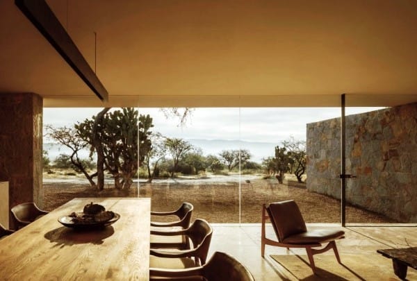 Enso House II’nin sessiz formu…