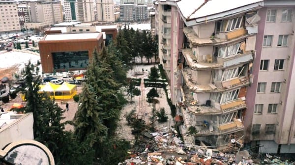 AFAD’dan Maraş’taki 7.6 büyüklüğündeki depreme ilişkin açıklama: Her ikisi birbirinden bağımsız