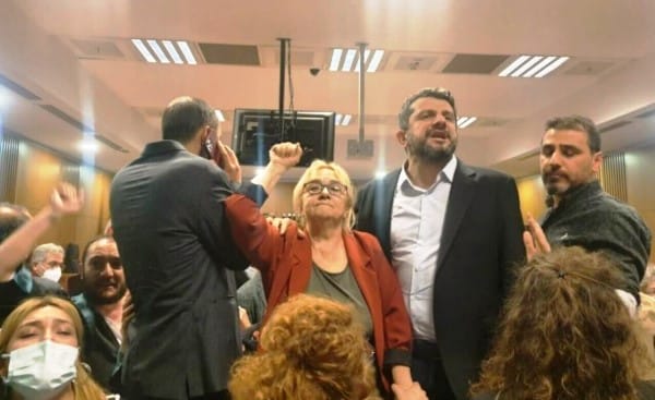 Türk siyasi tutsaklar Ayşe Mücella Yapıcı, Tayfun Kahraman ve Can Atalay’a Avrupa Mimarlık Ödülü