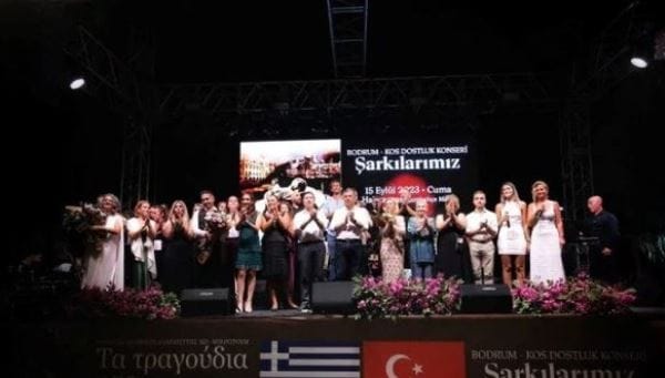 Türk ve Yunan sanatçılardan Bodrum’da “dostluk ve kardeşlik” konseri