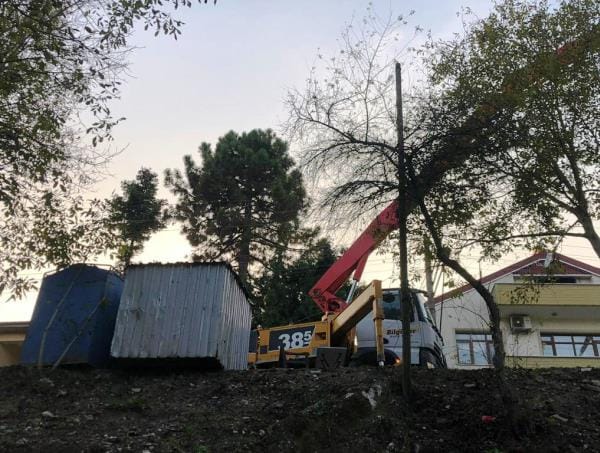 Bartın’da, Bartın ırmağı ve yan yolları ıslah inşaatı adı altında başlanan inşai faaliyetleri durdurun