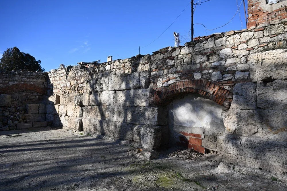 Edirne’deki Roma sur kalıntıları gelecek nesiller için korunmaya alınmalı