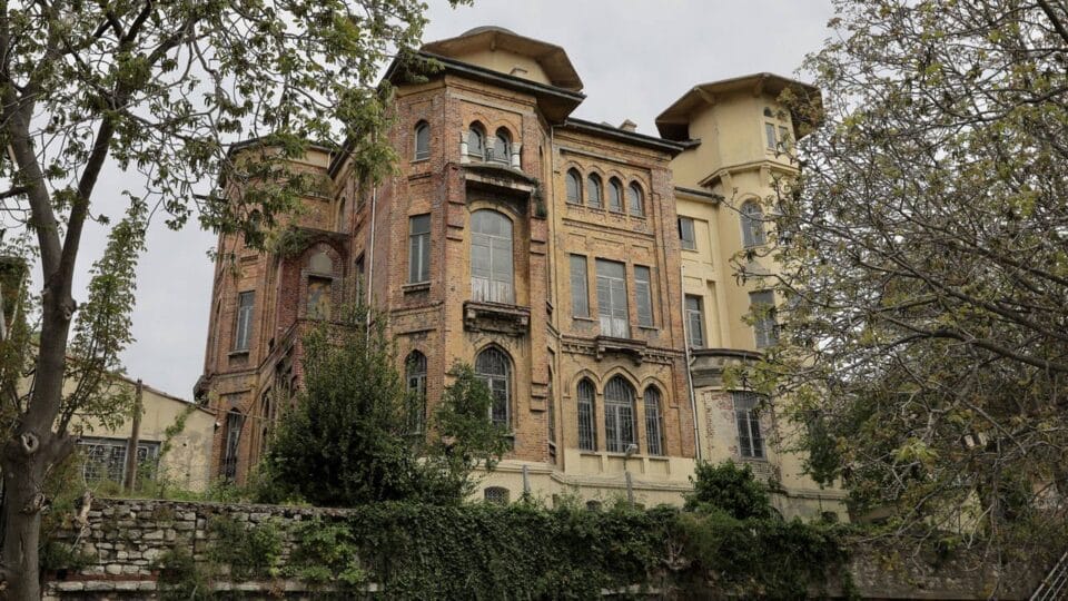Bulgur Palas’ta 100 yıl sonra açılış