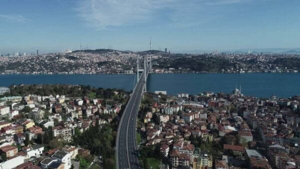 Yeniden İstanbul /Cevahir Efe AKÇELİK