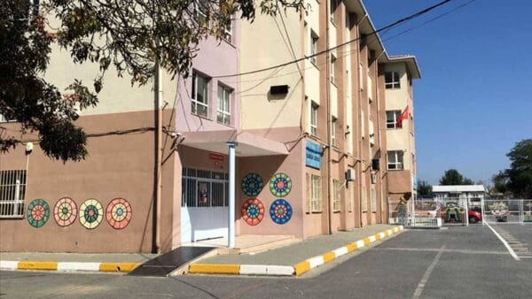 İstanbul’daki okulların deprem raporu yayınlandı: Riskli yapı sayısı kaç?
