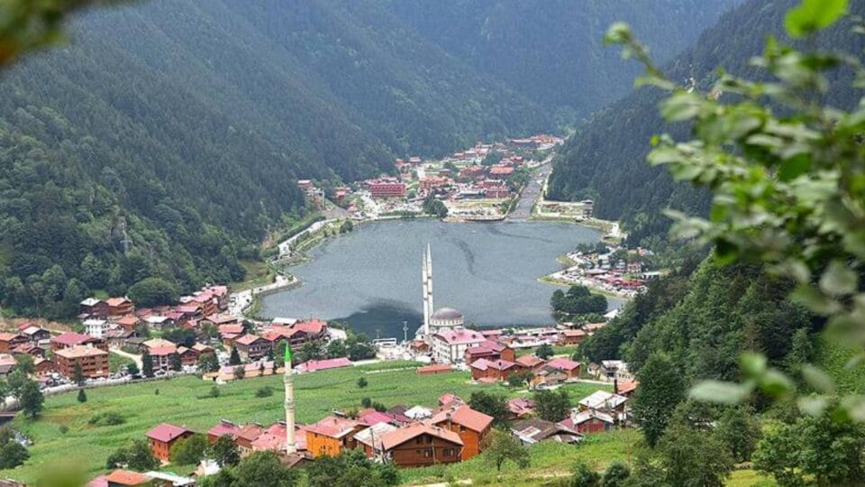Uzungöl’de yapılmak istenen millet bahçesine yargı ‘dur’ dedi