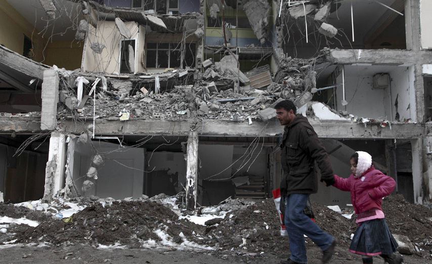 Van depreminin üzerinden 13 yıl geçti: 8 bin bina, 6 ve üzeri depremde riskli durumda