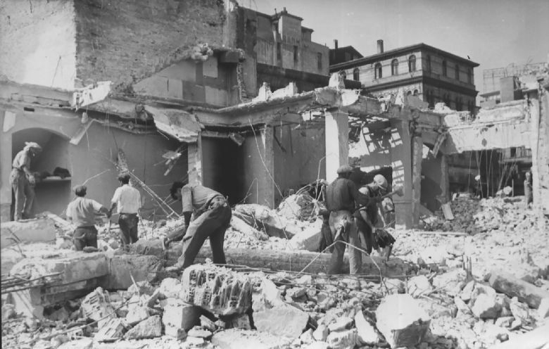 Dünya Mimarlık Günü Konuşma, Gösterim, Sohbet ve Kent Yürüyüşü