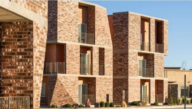 Meksika’da tuğla apartman kompleksi…