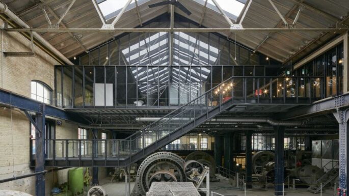 Pumphouse Ticari ve Konut Binası