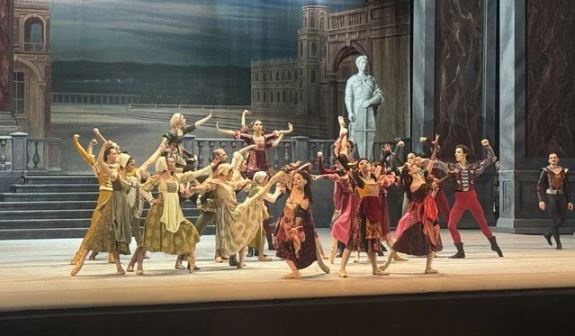 Romeo ve Juliet bale gösterisi sanatseverlerle buluşacak