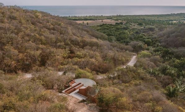 Meksika kıyısında yengeç benzeri villa…