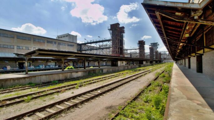Yarışma: Červený dvůr konutları, Prag 3
