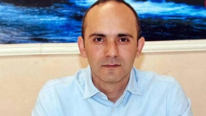 Anayasa Mahkemesi kararına uyulmalı: Tayfun Kahraman derhal serbest bırakılmalı /Emin Koramaz