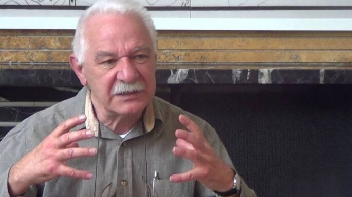 Bir Barış Akademisyeni: Akın Atauz / Çağatay ANADOL