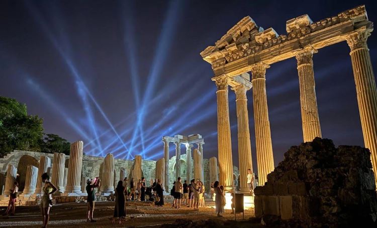 Türkiye'de Müze Ve Ören Yerleri Gece Ziyaretleri