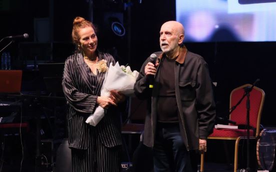 Adana Altın Koza Film Festivali emeğe ödüllerle başladı