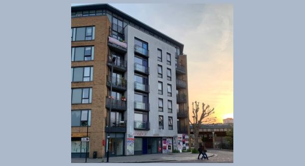"Eğer hiç kimse orada oturmazsa, balkon hâlâ balkon sayılır mı?"