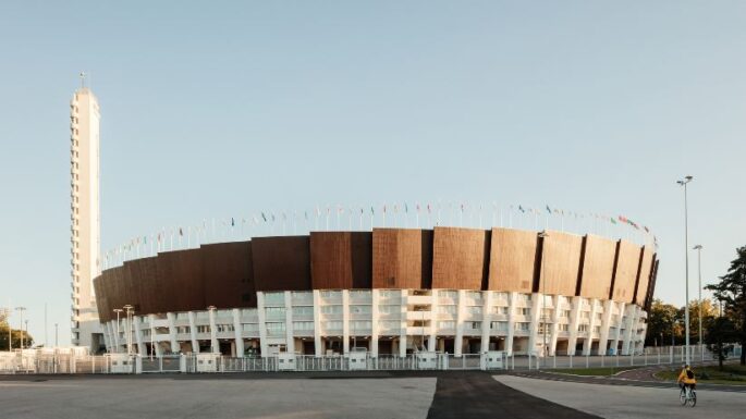 Helsinki Olimpiyat Stadyumu