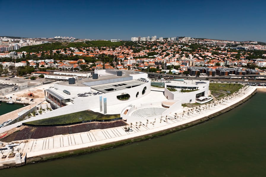 “Bilinmeyen için Champalimaud Araştırma Merkezi” Lizbon Portekiz Charles Correa