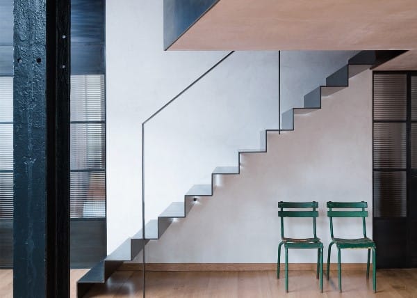 Clapton-Warehouse_Sadie-Nelson-Architects_dezeen_1568_3
