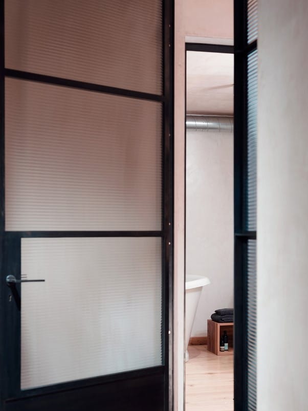 Clapton-Warehouse_Sadie-Nelson-Architects_dezeen_936_11