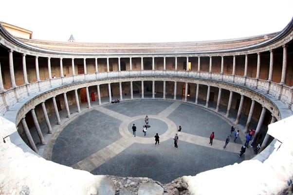 Sarayların sarayı: El Hamra