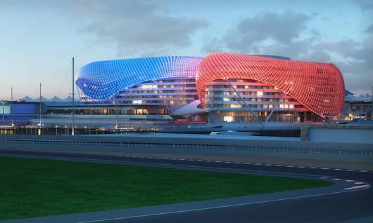 Abu  Dhabi Yas Hotel tamamlanmak üzere