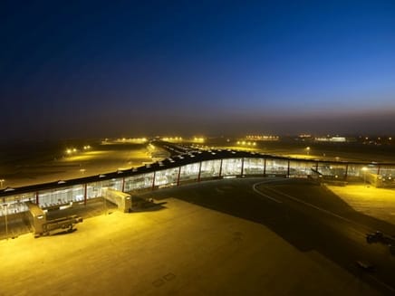 Foster’ın Pekin’de inşa ettiği Terminal 3 açıldı