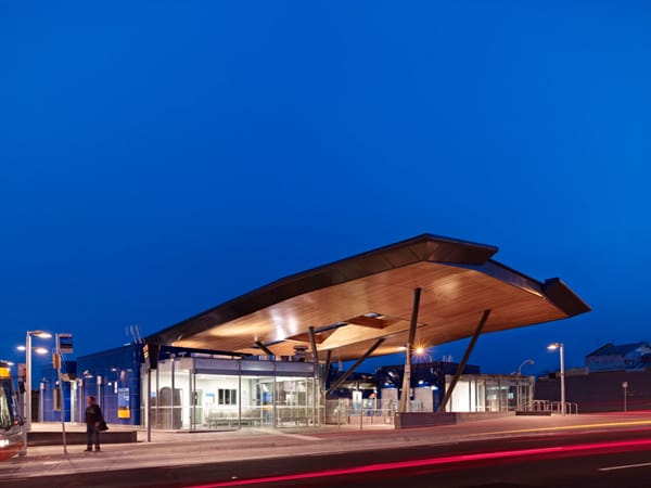 Nunawading Station / Grimshaw Architects