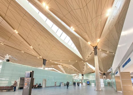 Pulkovo-International-Airport-terminal-by-Grimshaw-_dezeen_23