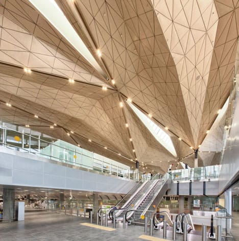 Pulkovo-International-Airport-terminal-by-Grimshaw-_dezeen_3