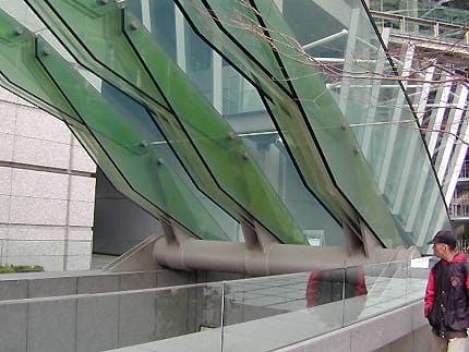 TIF-plaza-detail-1