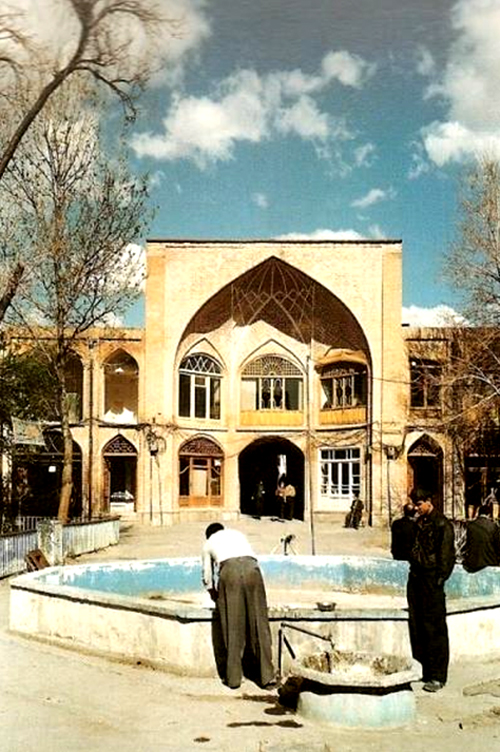 iran-carsi-2