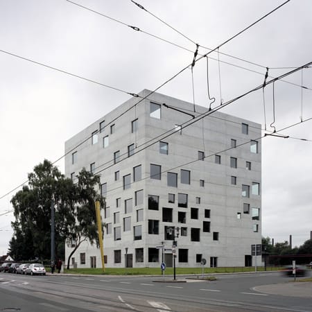sanaa-4